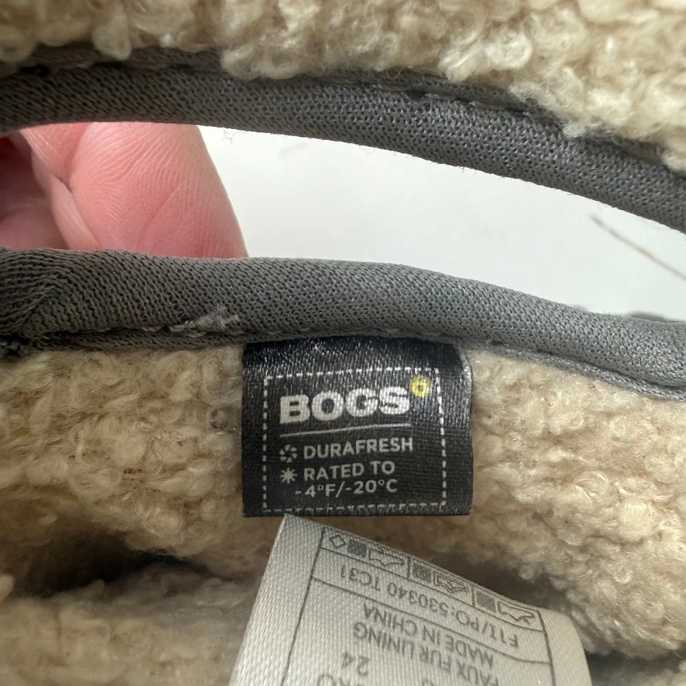 Bogs Kids B-Moc Space Print Snow Boots Sz 8 Winter Shoes Sherpa Sherpa Lined